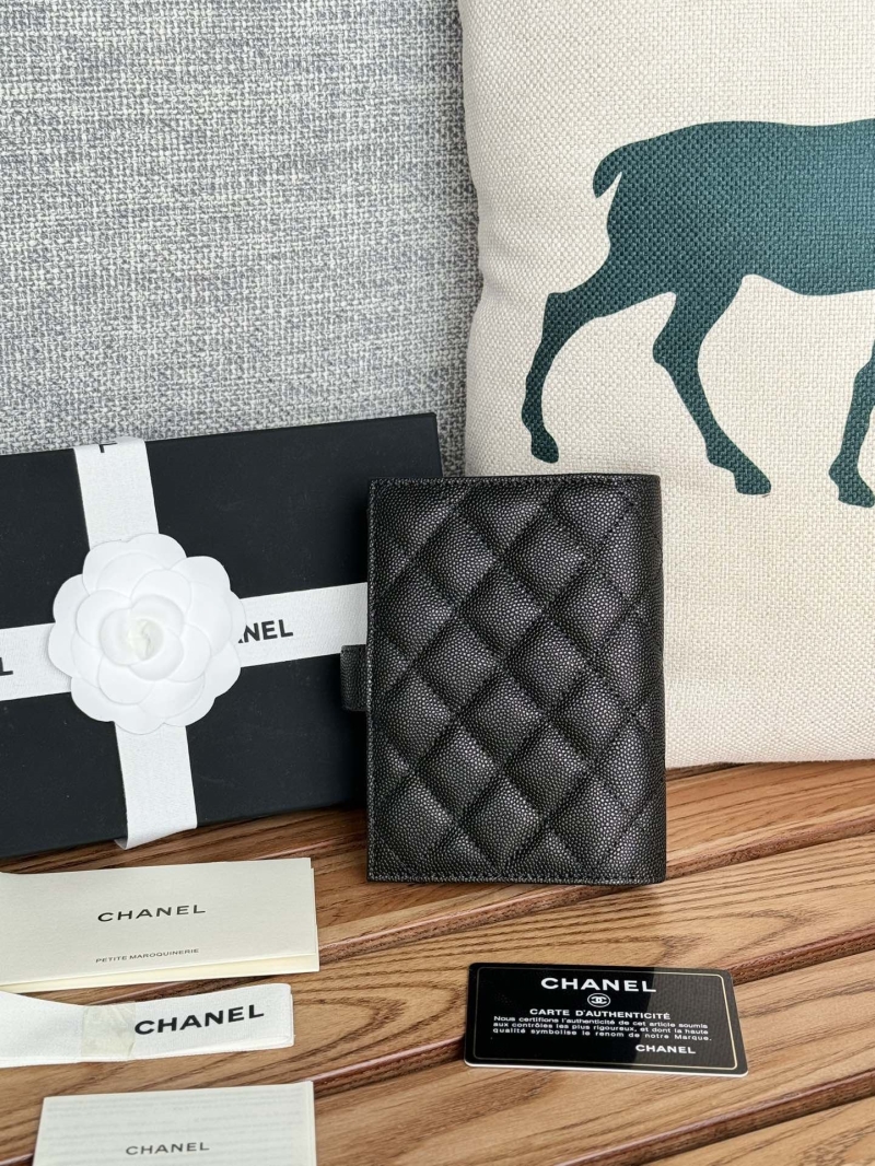 Ch**el wallet purse